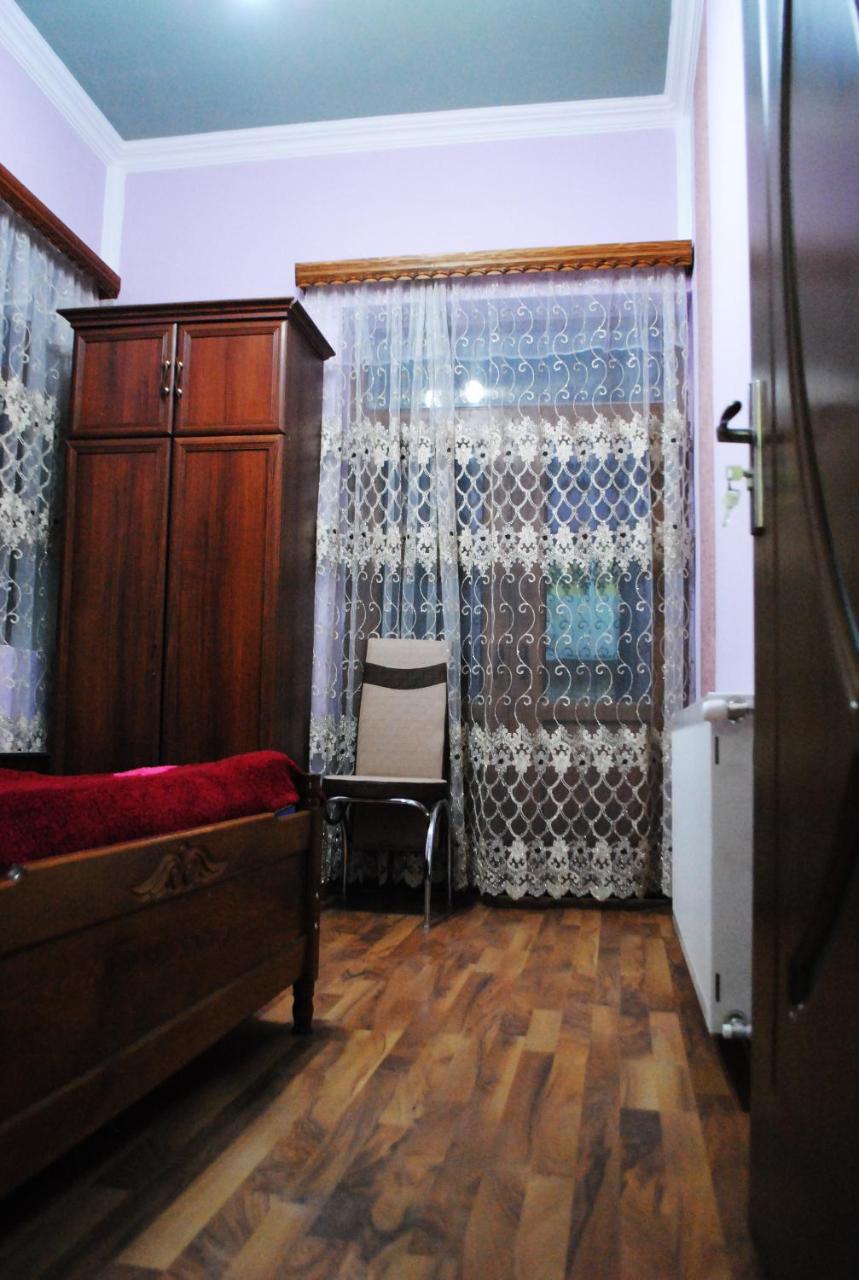 Apartament Giorgi Bordżomi Zewnętrze zdjęcie