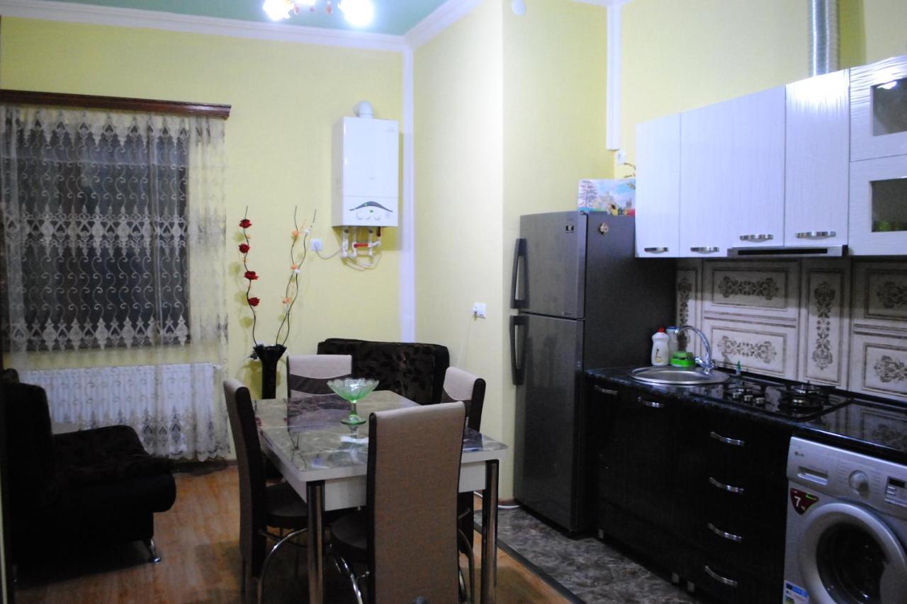 Apartament Giorgi Bordżomi Zewnętrze zdjęcie